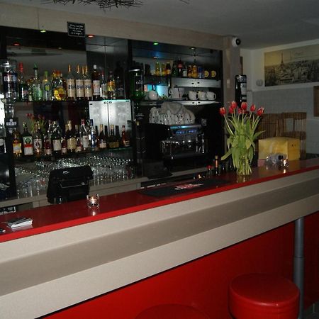 Hotel relais du prieuré Le Magny  Esterno foto